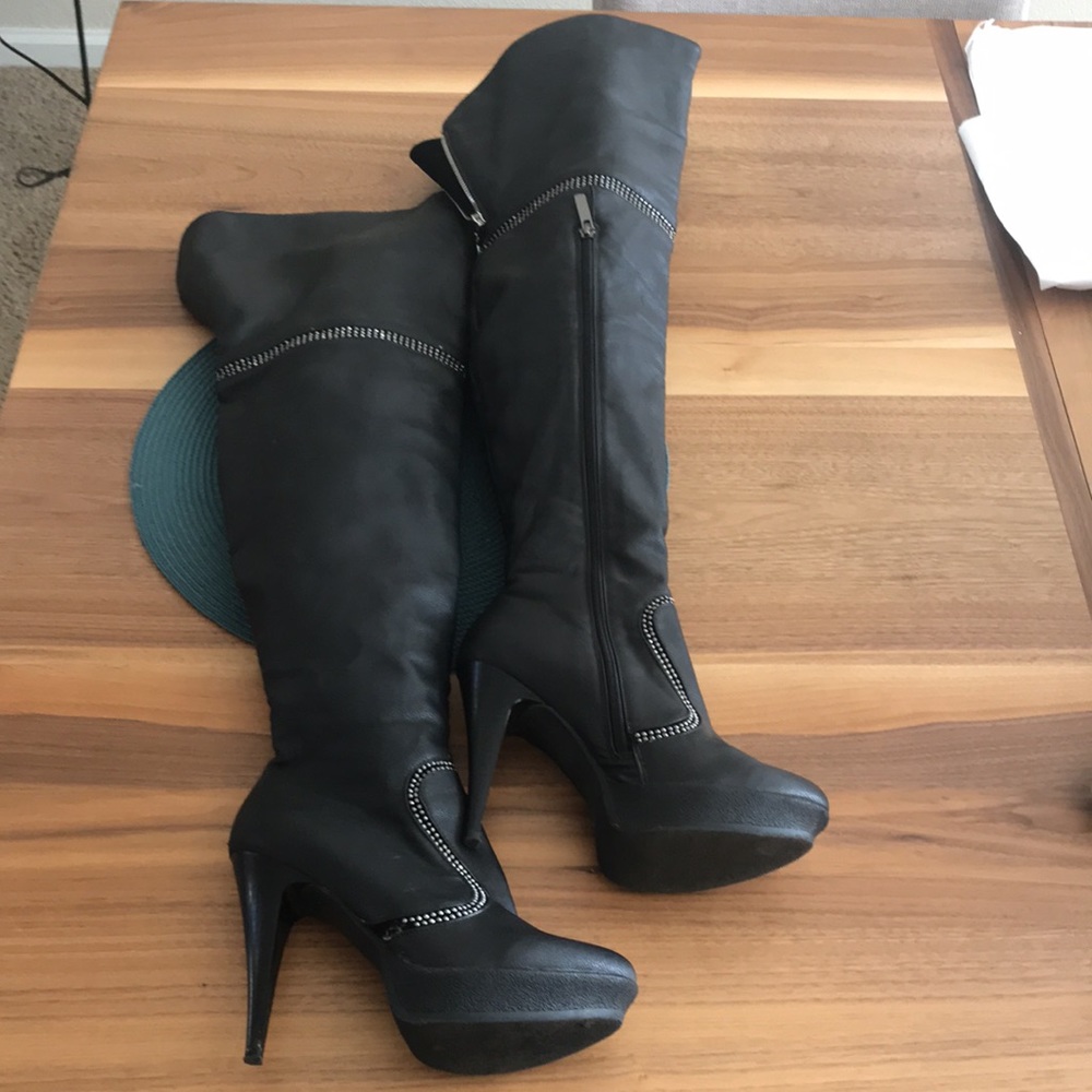 Nancy Li Boots - Picture 14 of 15